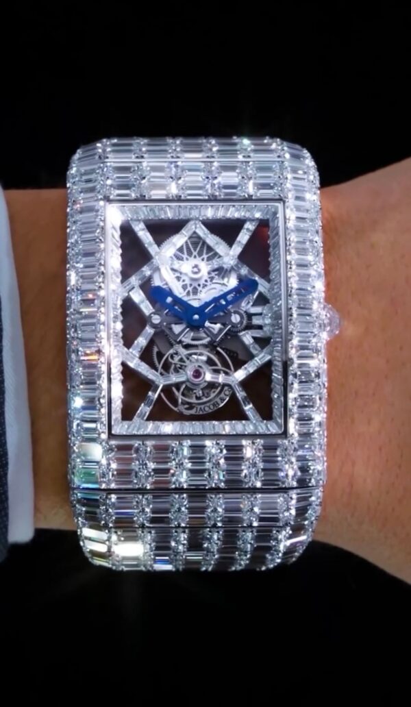 Jacob & Co. Billionaire III 54 x 43 mm BL115.30.BD.AA.A30BD